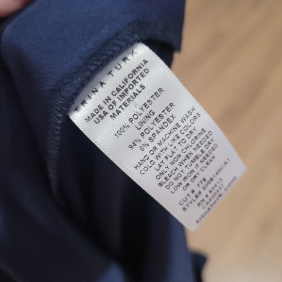 TRINA TURK Puff Sleeve Top - Picture 5 of 6